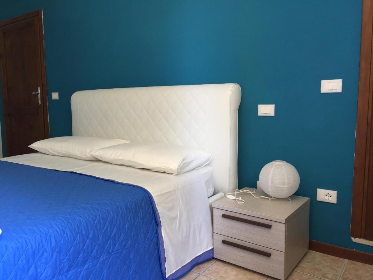 La Chicca B&B Рівоторто Екстер'єр фото
