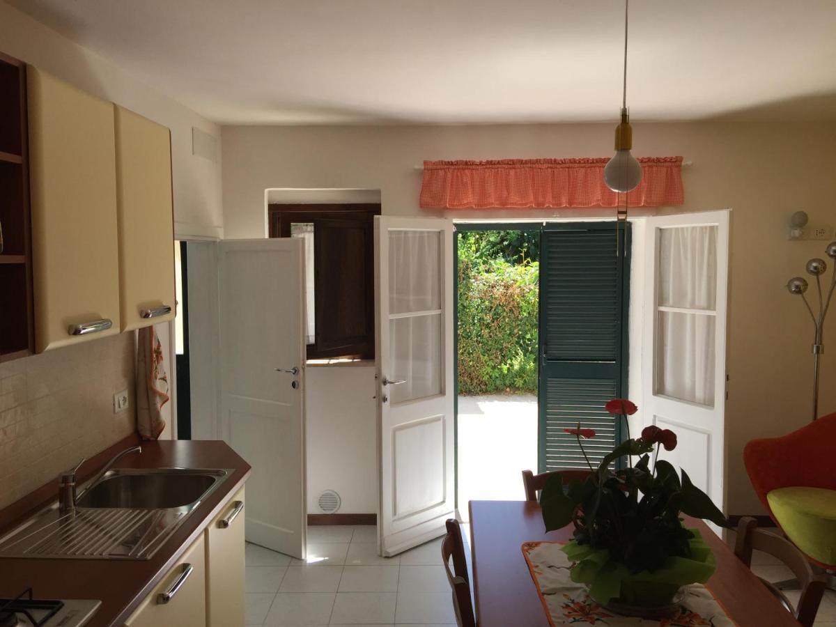 La Chicca B&B Рівоторто Екстер'єр фото